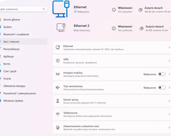 Ustawienia karty sieciowej: Ethernet połączony, Ethernet 2 brak internetu, VPN, Hotspot mobilny, Tryb samolotowy, Serwer proxy, Telefoniczne, Zaawansowane ustawienia sieci.