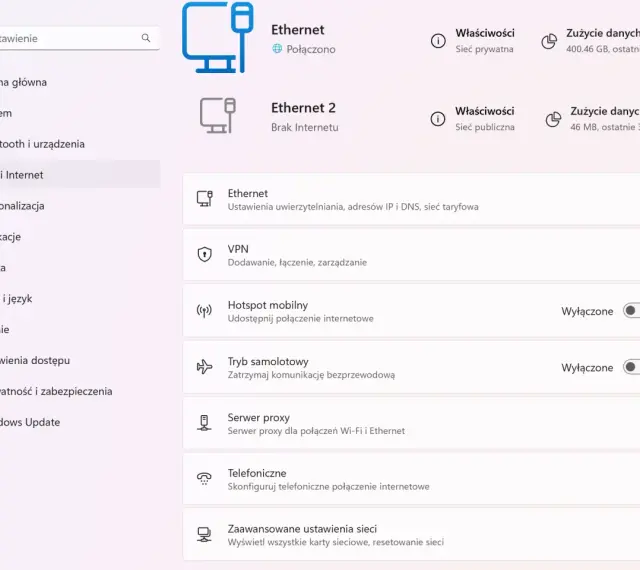 Ustawienia karty sieciowej: Ethernet połączony, Ethernet 2 brak internetu, VPN, Hotspot mobilny, Tryb samolotowy, Serwer proxy, Telefoniczne, Zaawansowane ustawienia sieci.