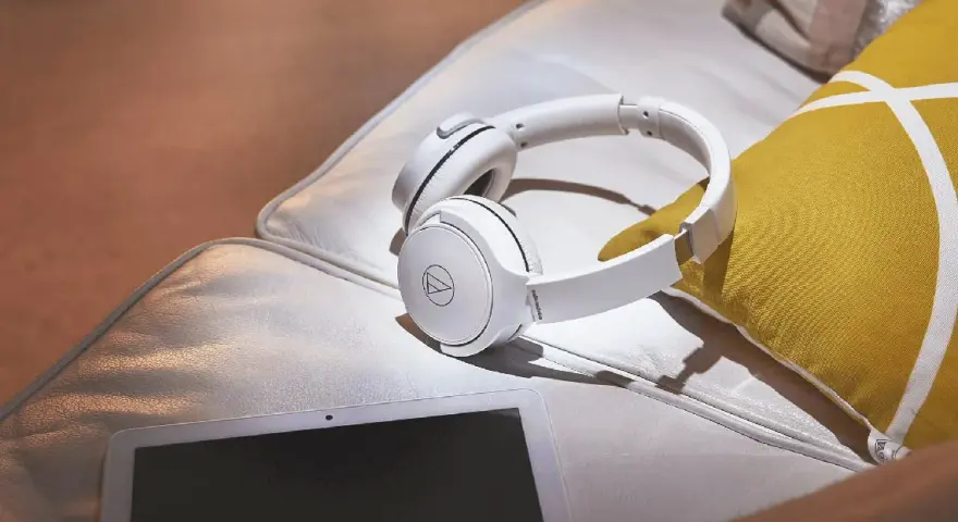 Zasięg Bluetooth: Ile metrów? Poznaj realne możliwości i triki!